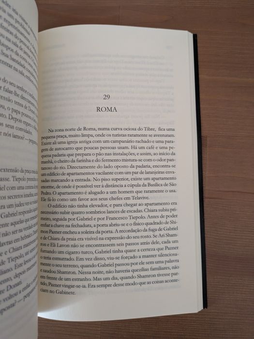 L " O Confessor " 1ª Edição - Daniel Silva (Ed. Regular/ Opt. Estado)