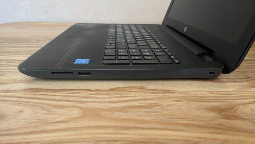 Ноутбук HP 250 G5 Intel Pentium N3710 4 ядра