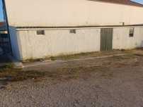 Arrenda se armazém