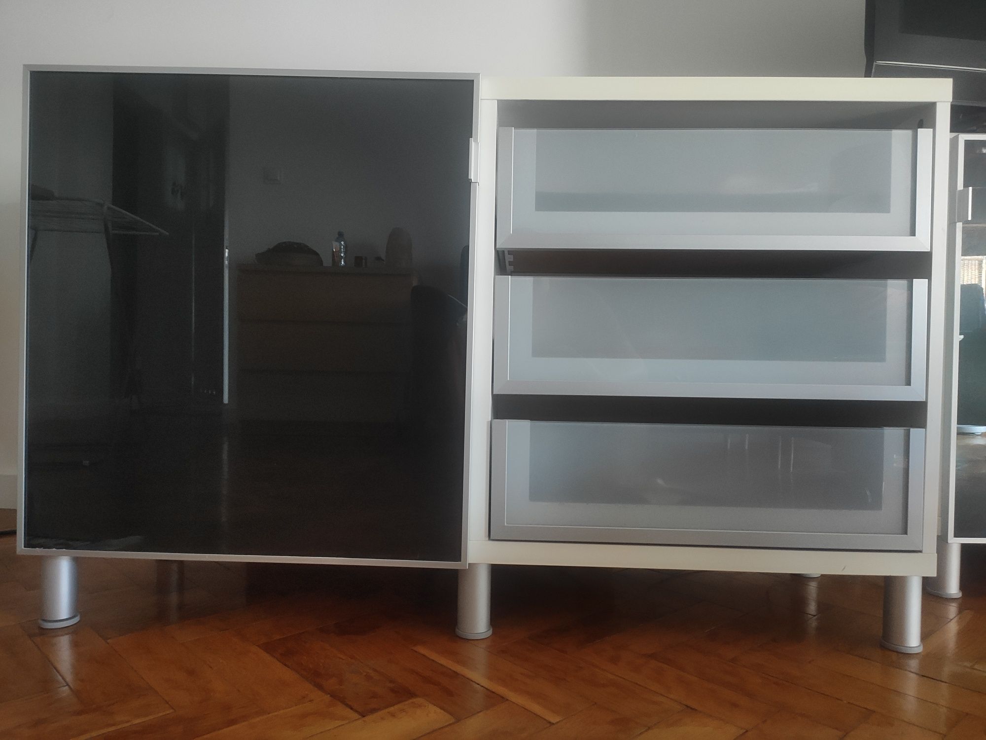 Szafka IKEA BESTA z szufladami