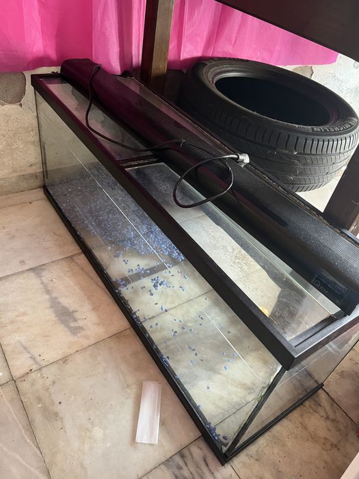 Aquario 1m com lampada