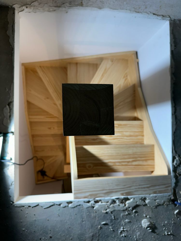 Escadas de madeira