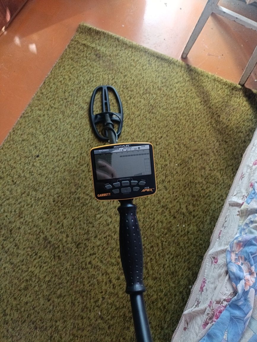 Металошукач Garrett apex