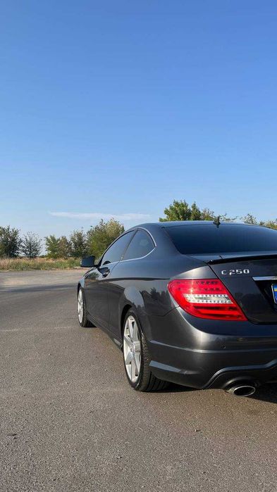 Mercedes-Benz C250 Coupe