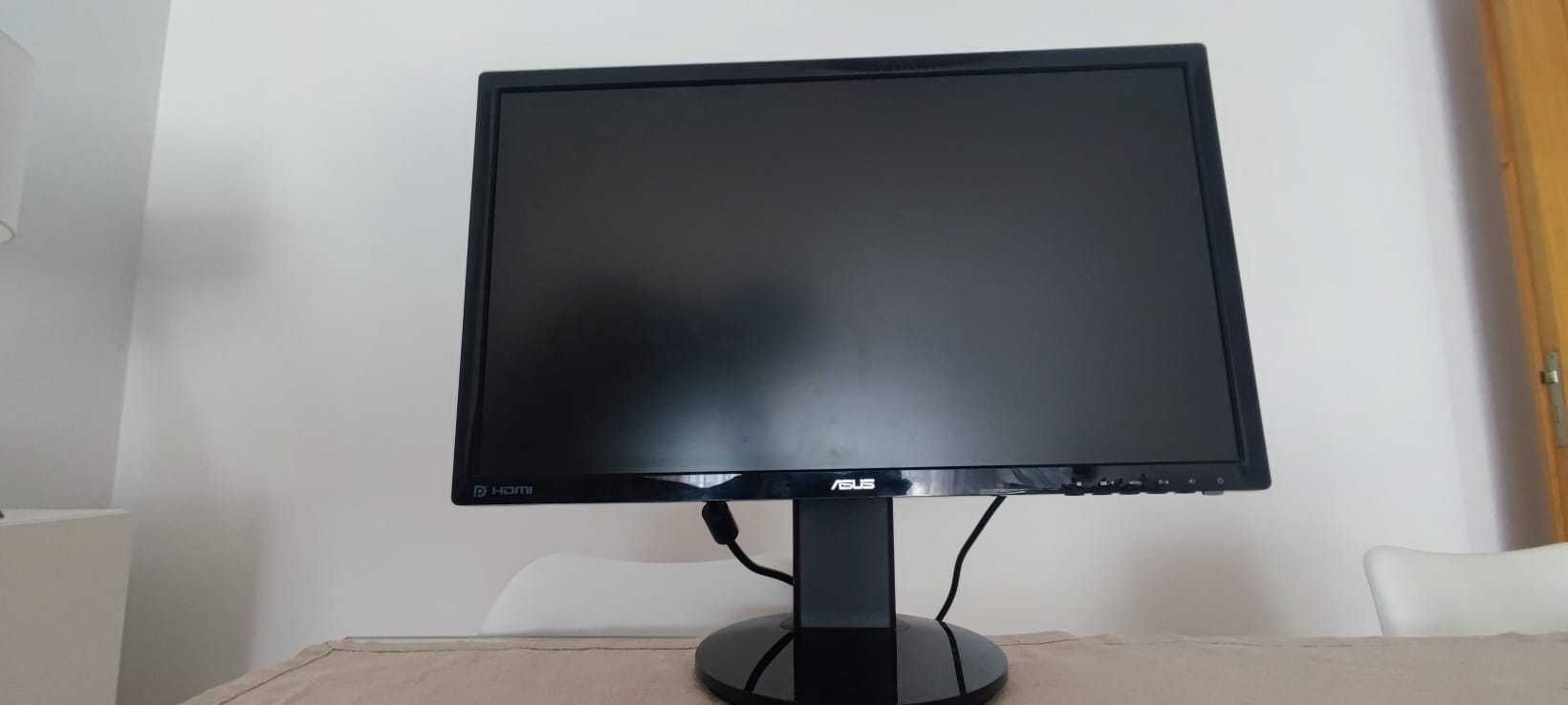 Monitor Gaming ASUS VG248QE (24'' - 1 ms - 144 Hz) regulável em altura