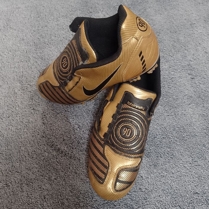 Korki Nike Total 90, totalnienty