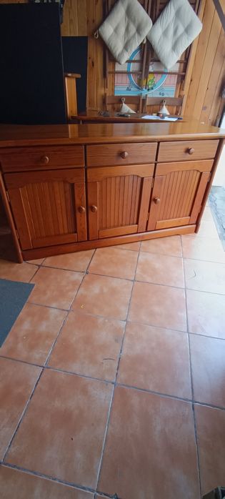 Aparador 3 portas 3 gavetas pinho maciço