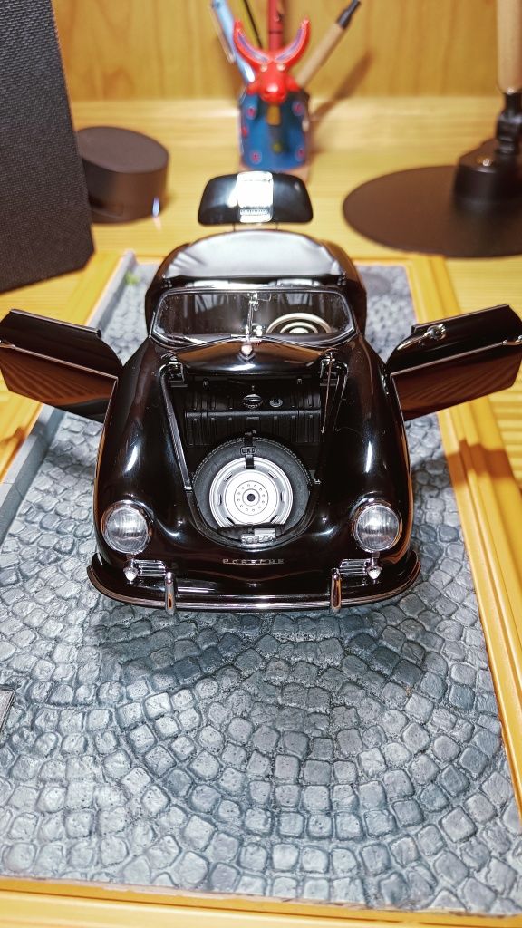 Porsche 356A Speedster (1:18) - Autoart