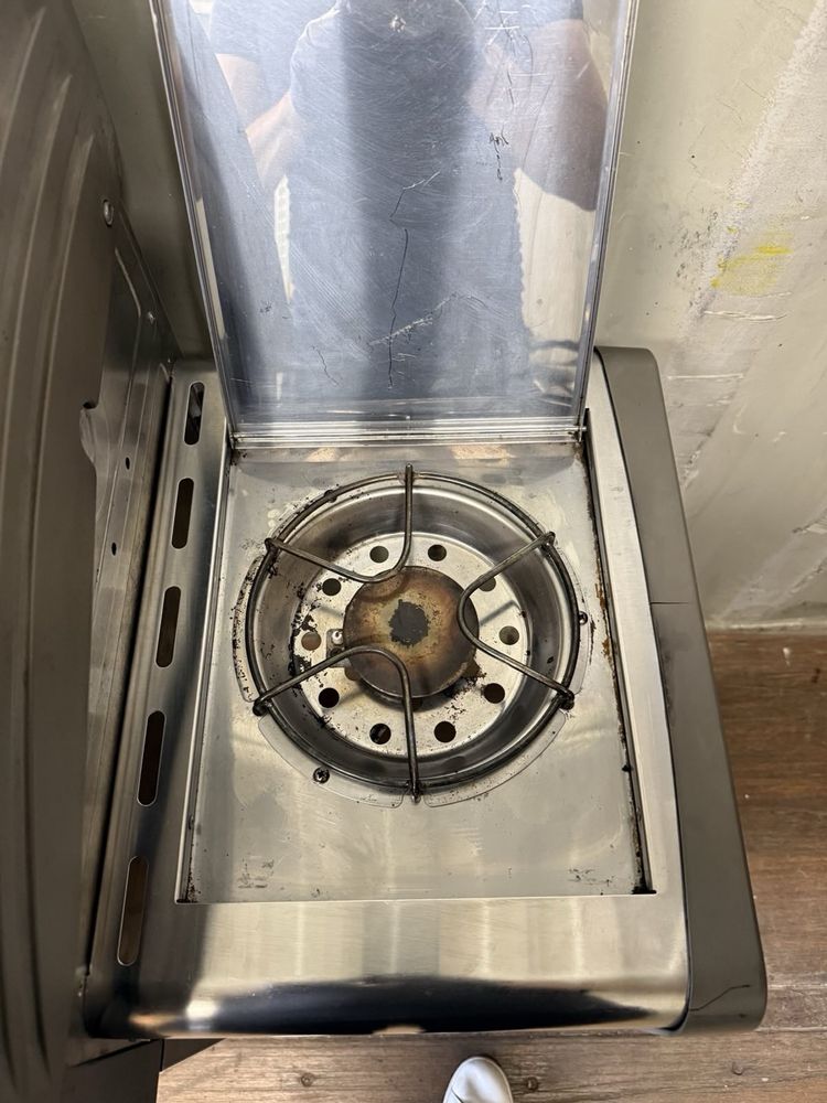 Grill gazowy Napoleon Triumph T410 z bocznym palnikiem
