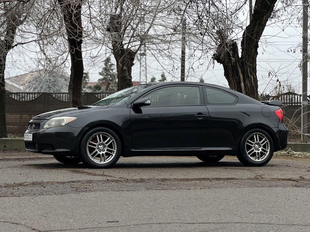 Автомобиль Toyota Scion Tc