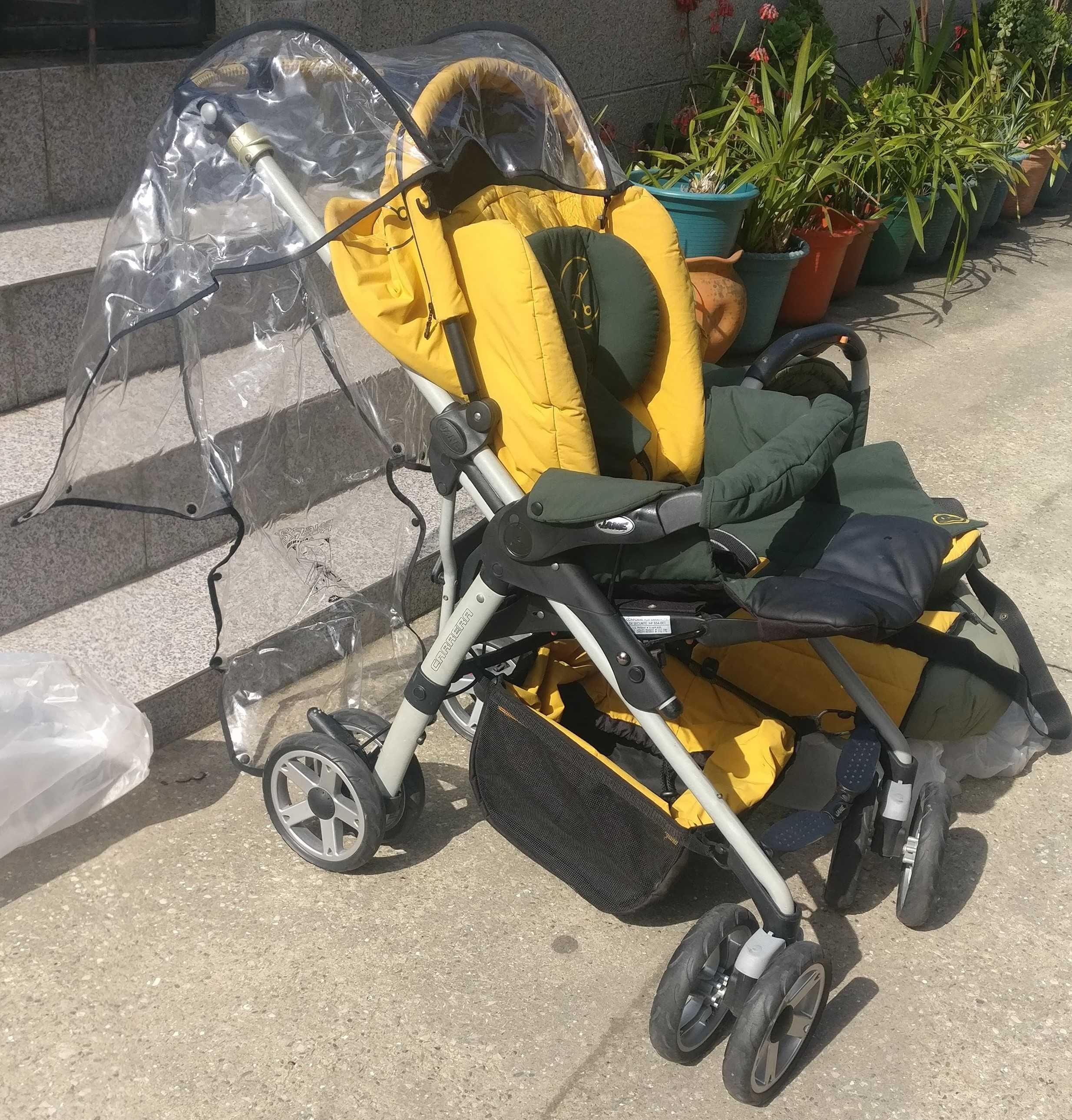Carrinho bebé Carrera pro matrix onix reversivel
