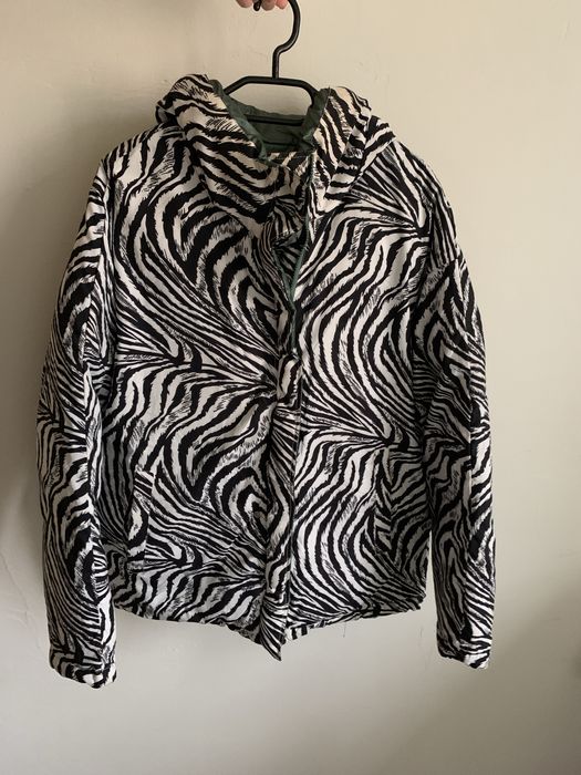 Куртка зимова жіноча двухсторьоння