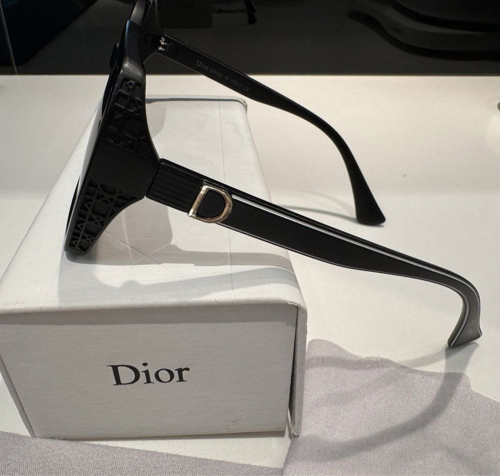 Okulary przeciwsloneczne Dior