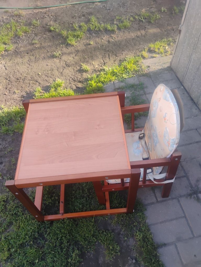 Sprzedam stolik dla dziecka