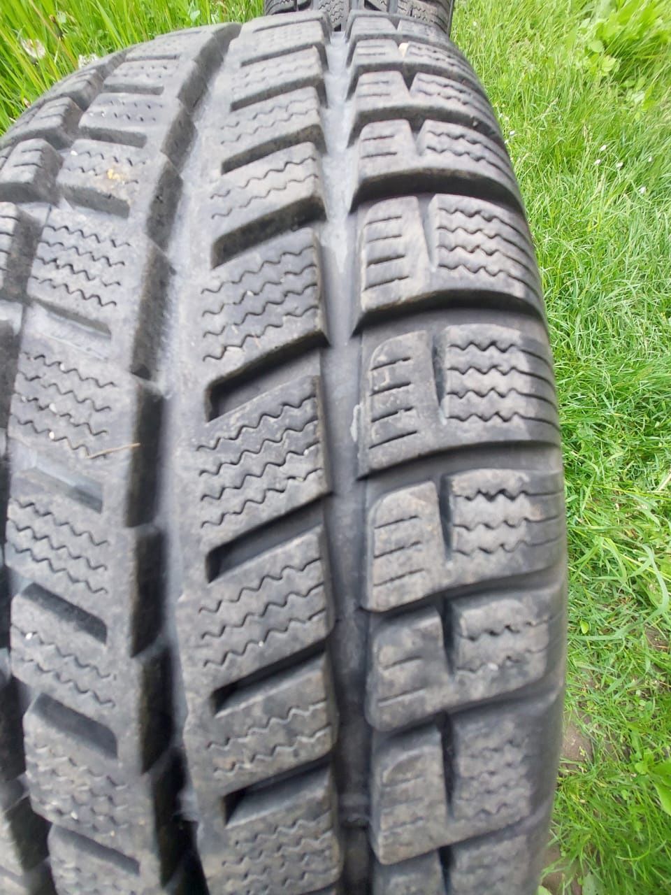 зимові шини  195/65 r15