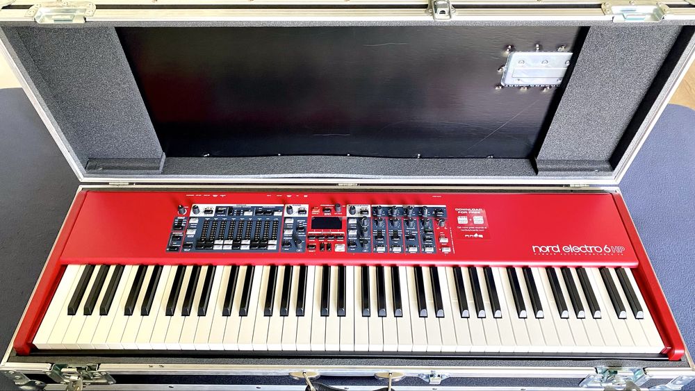 Nord Electro 6HP + Thon Flightcase