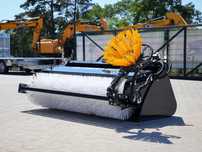Łyżka ze szczotką INTER-TECH 1,6 m / 1,8 m / 2,0 m / 2,2 m / 2,4 m