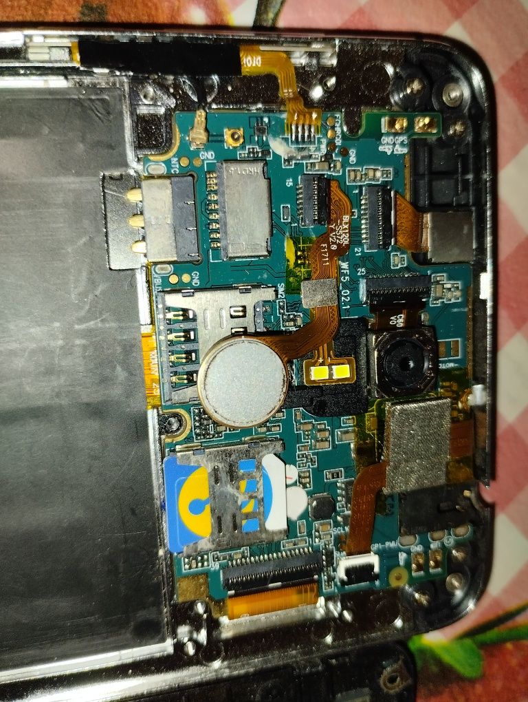 Телефон Leagoo M8