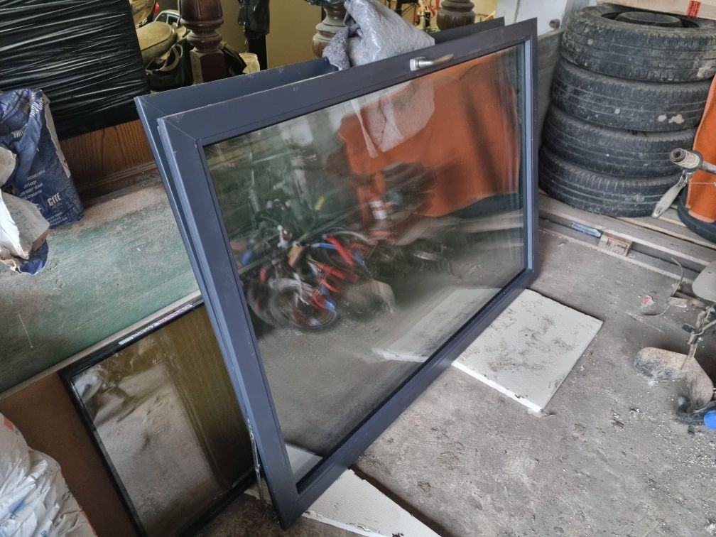 Okno REHAU wym 243x237