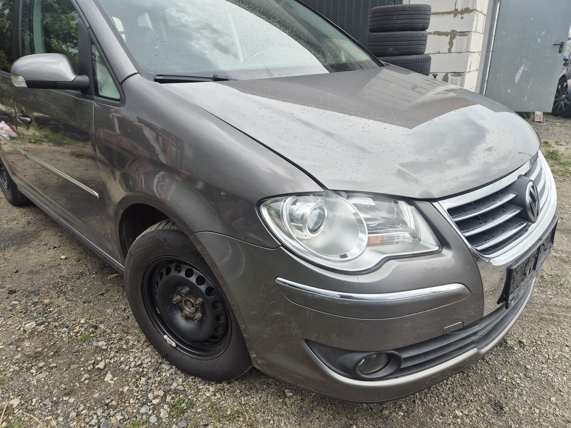 Volkswagen Touran 1 Lift 1.9 TDI przód kompletny