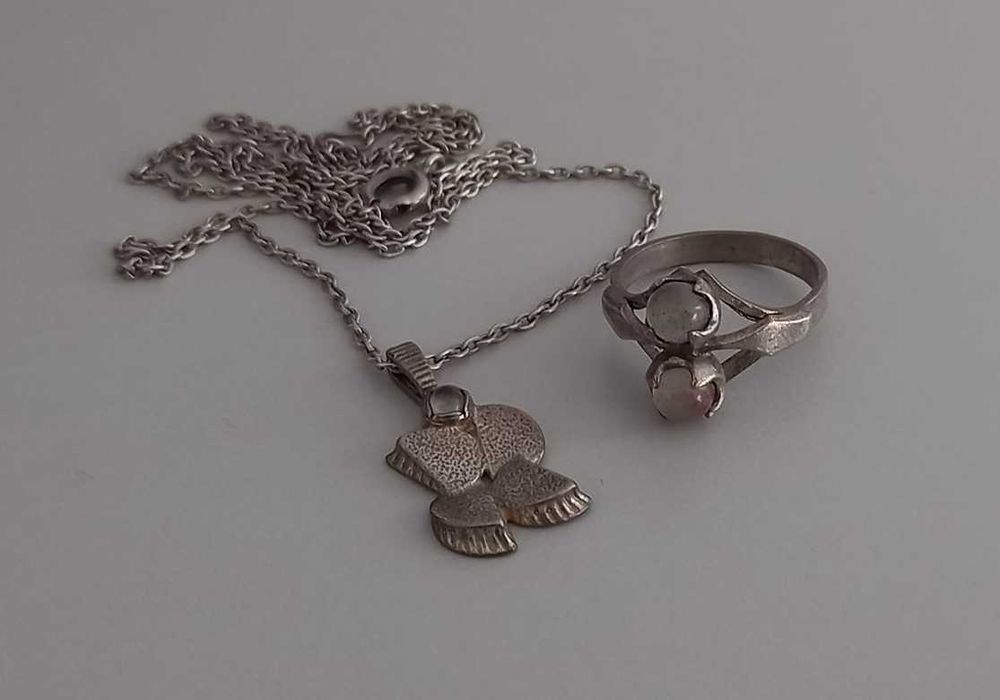 Pierścionek Warmet Resovia i naszyjnik srebro pr 3 chalcedon