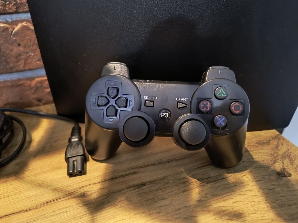 Przerobiona Playstation 3 Slim 4K PRO MOD HFW 4 92HEN zestaw