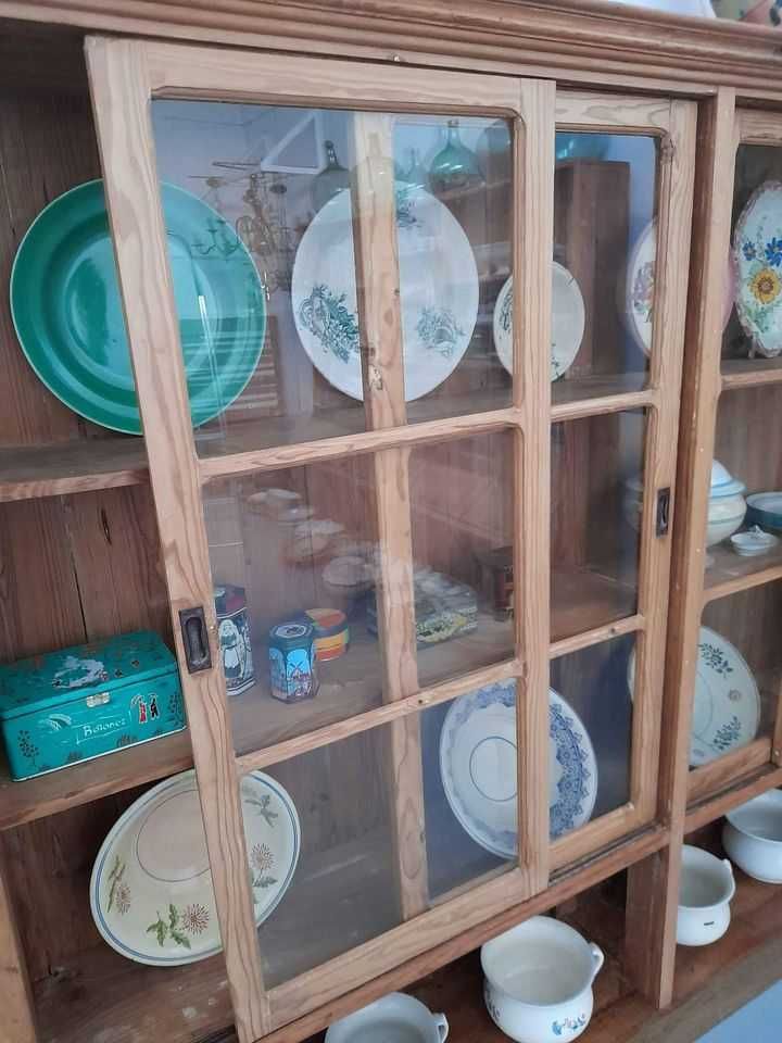 Móvel de Antiga Mercearia