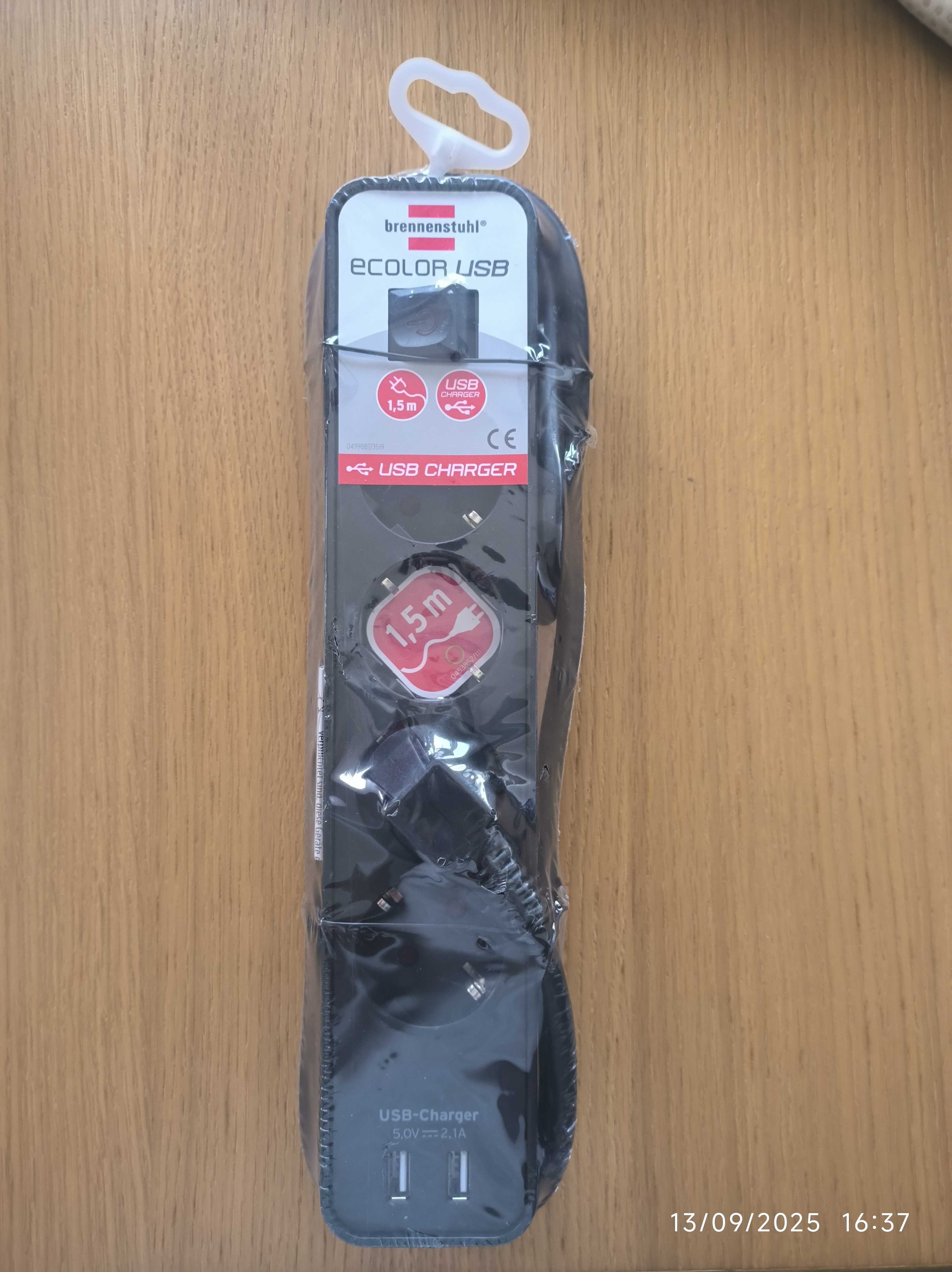 Extensão com 4 tomadas de energia e de carregamento USB X2 , cabo 1,5m