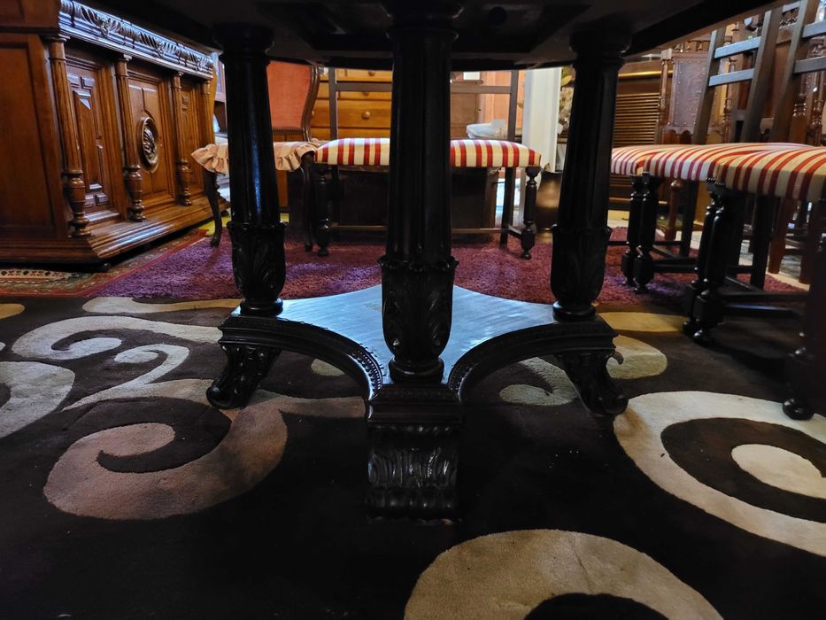 Mesa de sala em madeira maciça - extensível - Só a mesa as ca