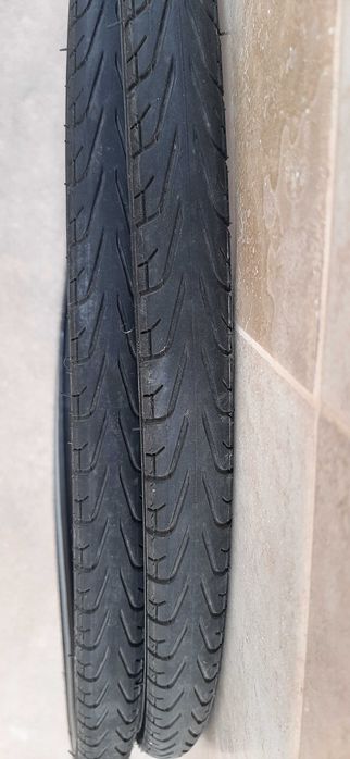 Par de Pneus Vittoria Randonneur 700x35c