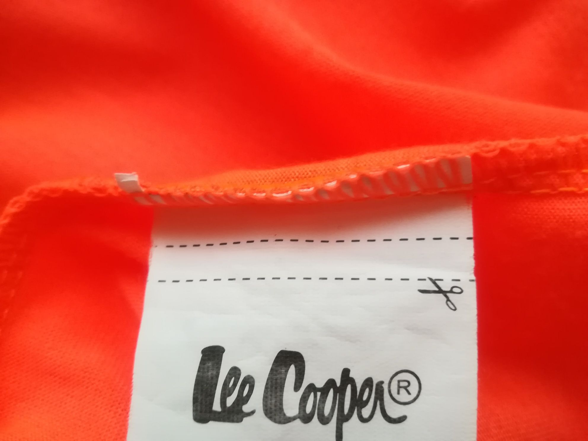 T- shirt marki Lee Cooper • kolor pomarańczowej czerwieni •