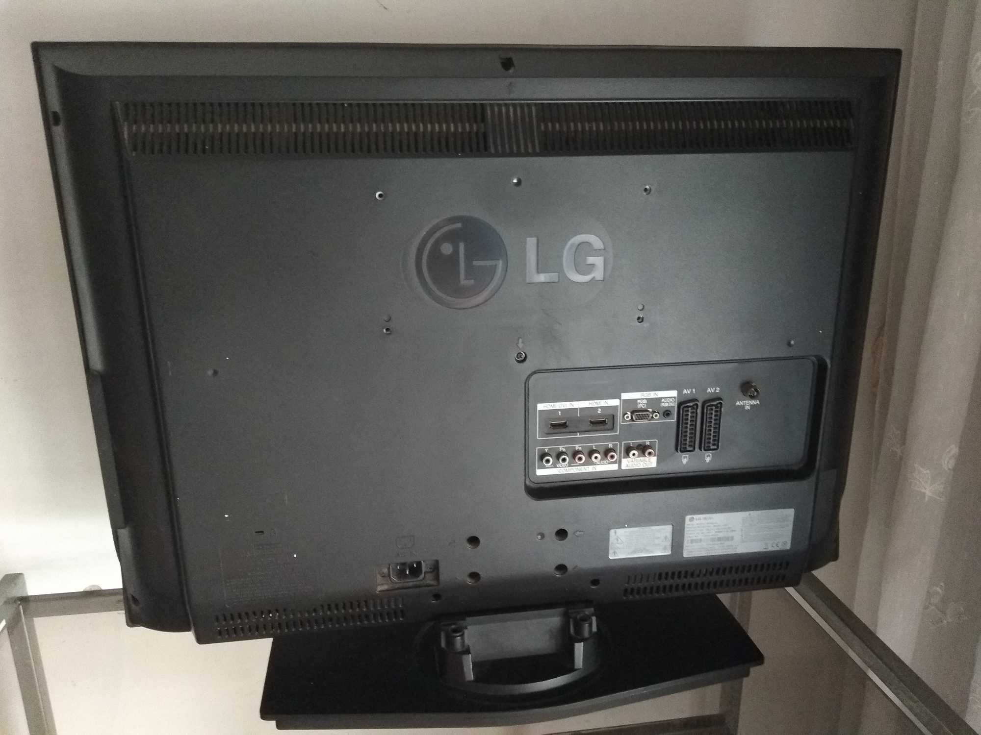 TV LG 26LC51 26 Polegadas - COM DEFEITO (ver descrição)