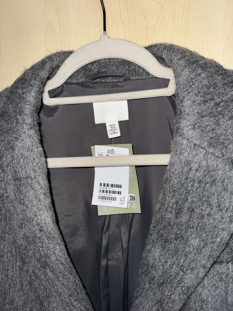 H&M oversize marynarka krój prosty z włosiem Xs