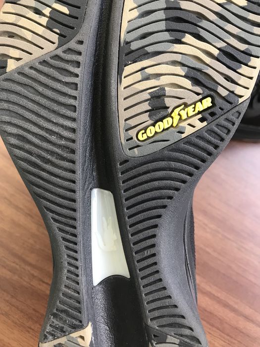 Кросівки  жіночі.Lacoste r38 original