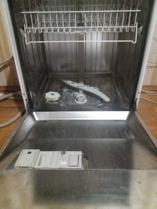 Посудомийна машина SIEMENS. На запчастини