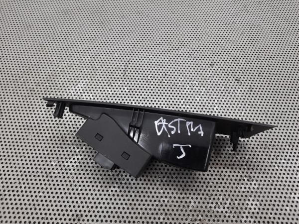 Comando / botão / interruptor vidros trás esquerdo OPEL Astra J Sports