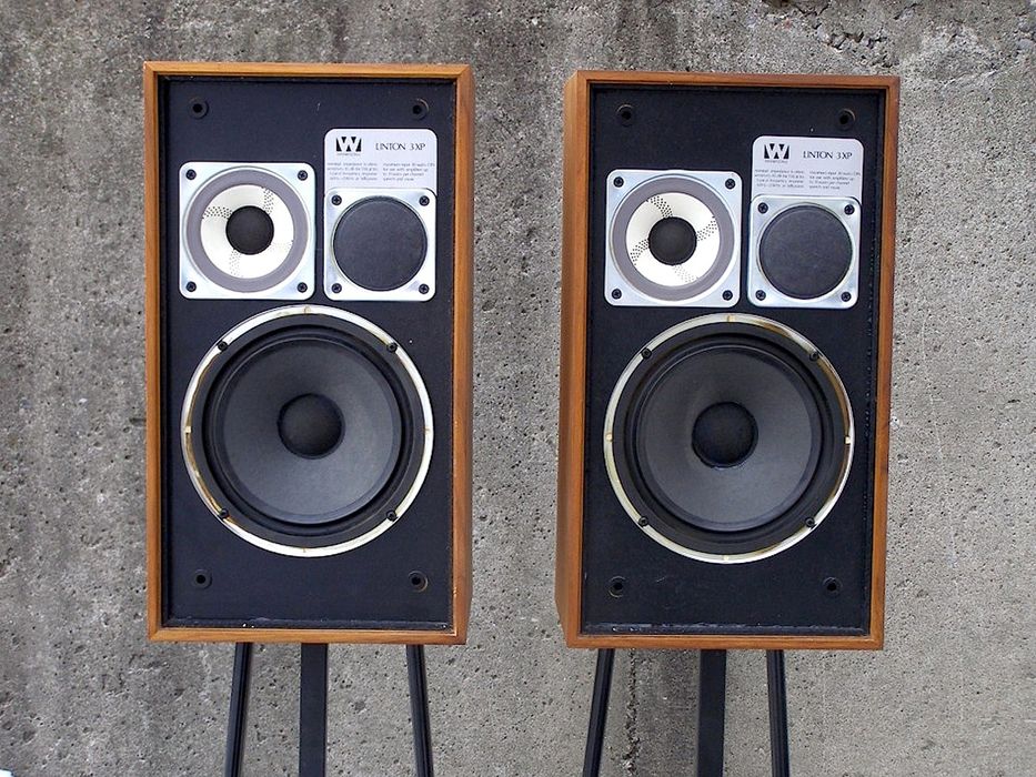 Wharfedale Linton 3XP  restauradas de novo  vintage dos anos 75/ 78