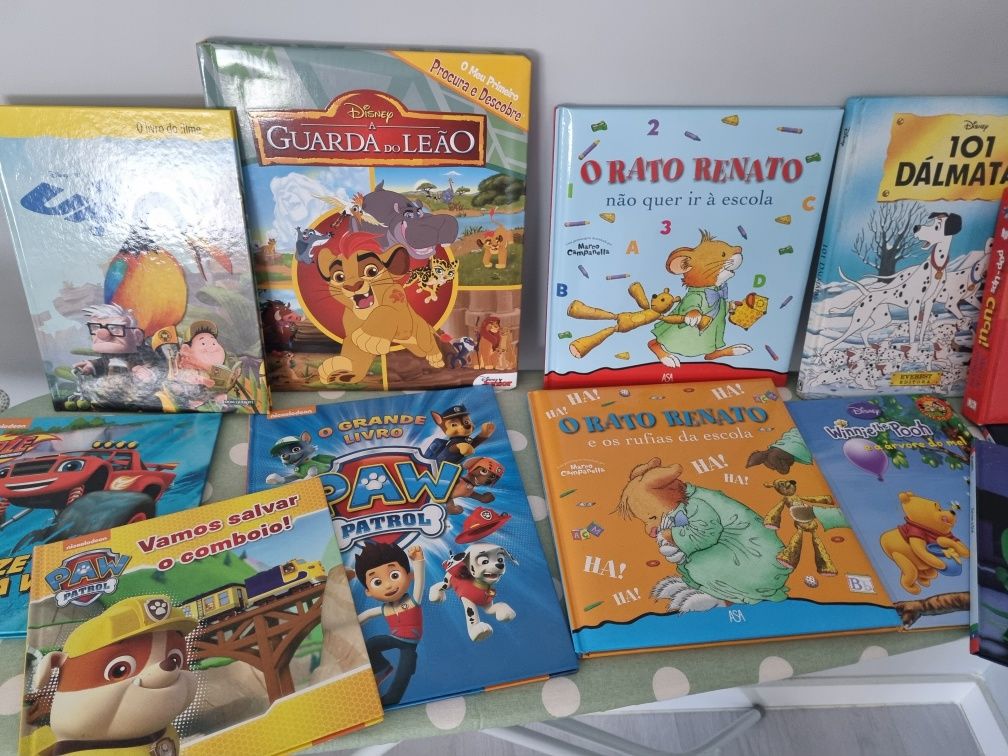Livros infantis de leitura