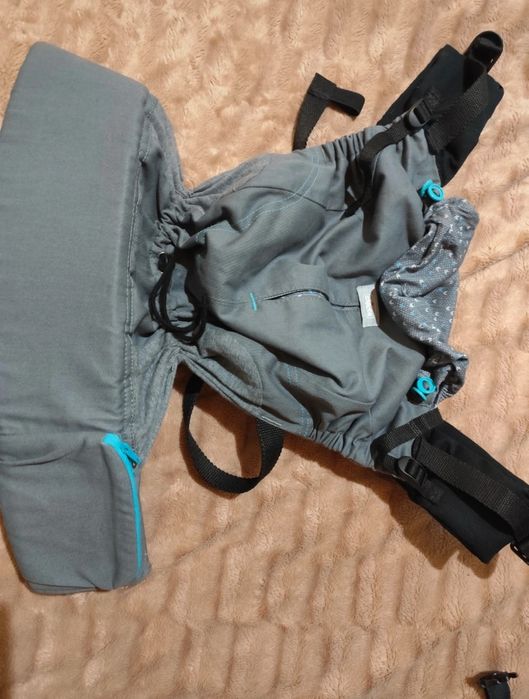 Nosidlo Chicco Myamaki Fit Szary