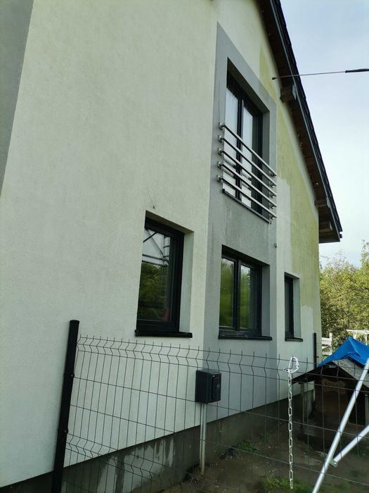 mycie sprzątanie dezynfekcja - dach elewacja panele PV kostka brukowa