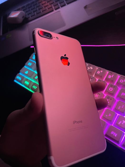 iPhone 7 Plus Rose Gold — идеал, батарея 100%