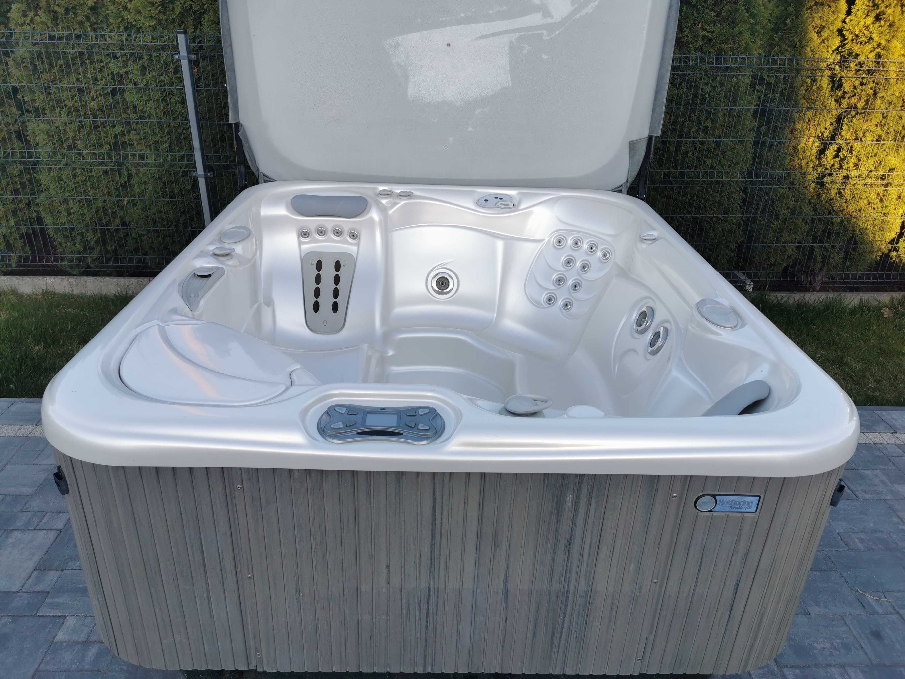 Jacuzzi Balia elektryczne Hotspring Sundance z USA po Serwisie