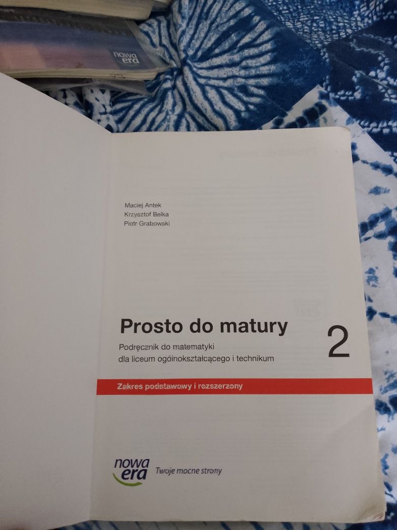 Podręcznik do matematyki dla liceum i technikum.