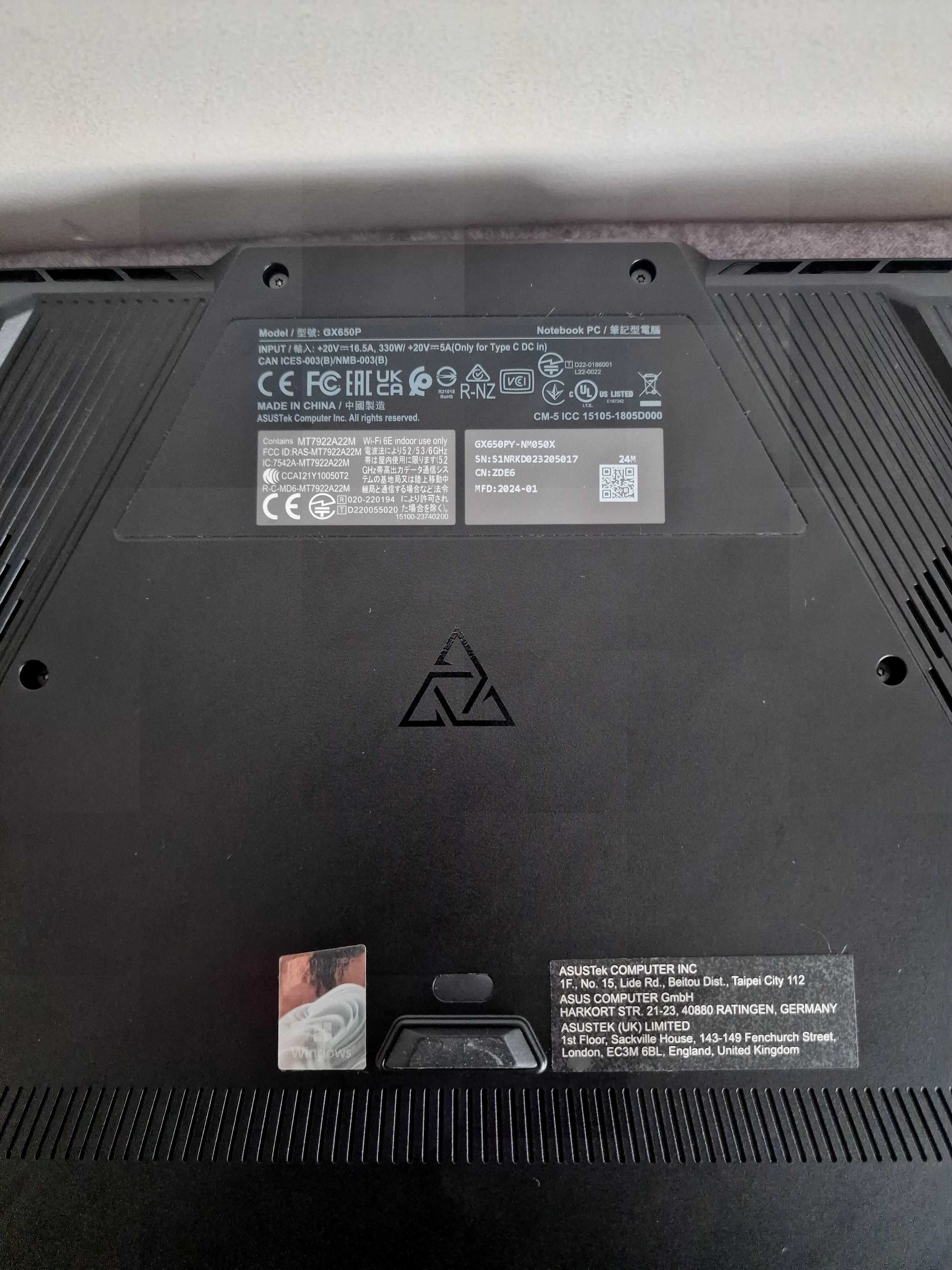 Laptop ASUS ROG Zephyrus Duo16 GX650PY 16" 64GB RAM 4TB SSD GF RTX4090