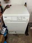 Suszarka kondensacyjna Miele T233C