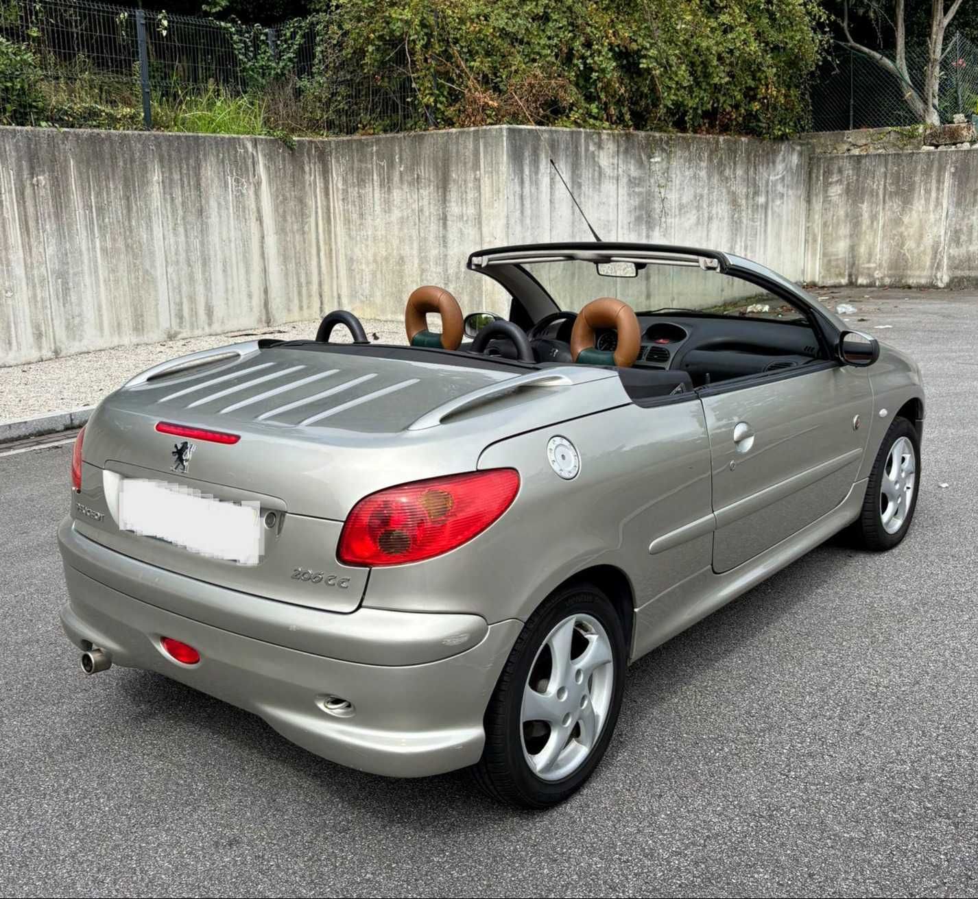 Peugeot 206 CC de 2003 Edição Especial Roland Garros
