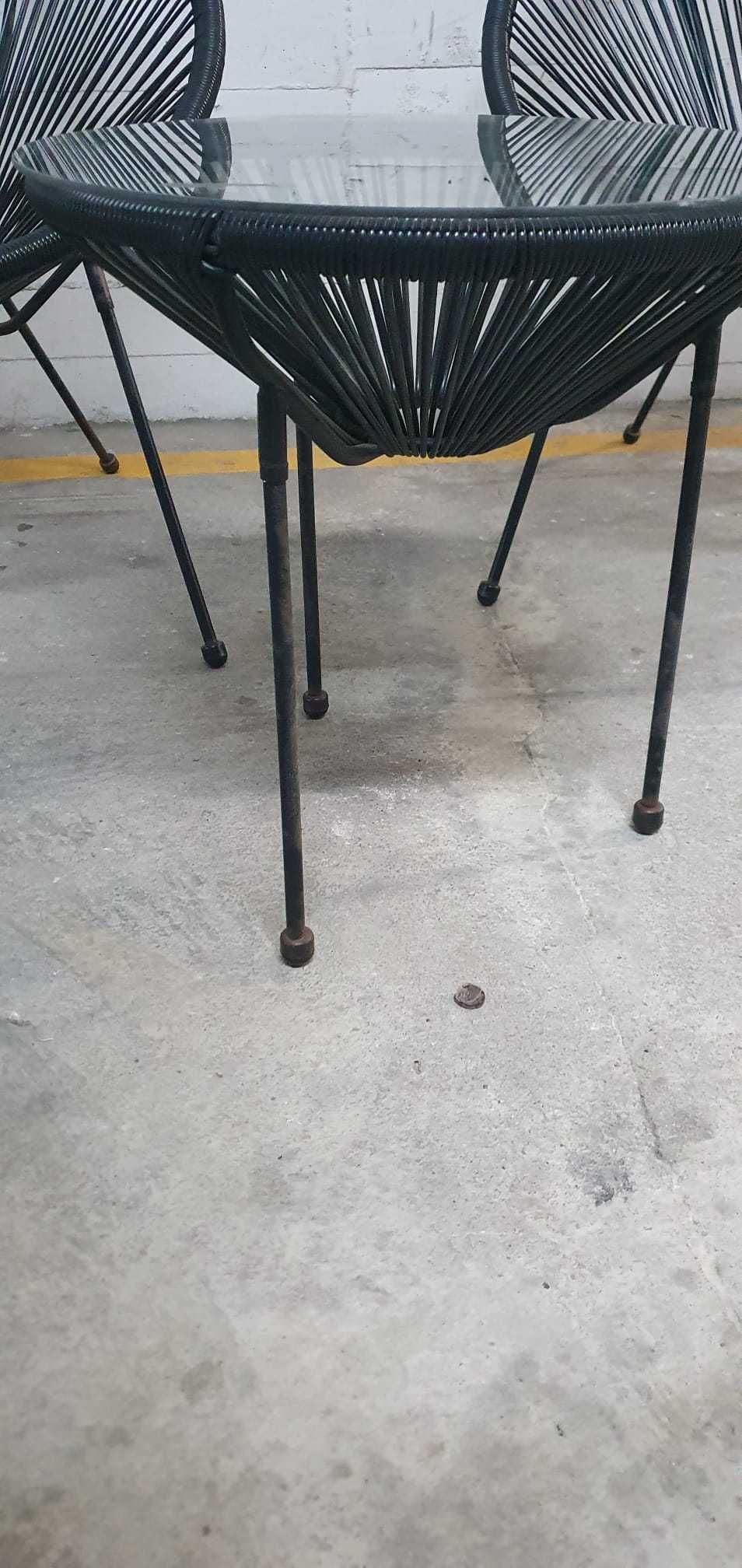 Conjunto 2 Cadeiras Acapulco + Mesa com Vidro – Estilo Retro / Jardim