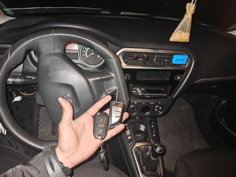 Автоключі, виготовлення, дублікат, ключі, аварійне відкриття