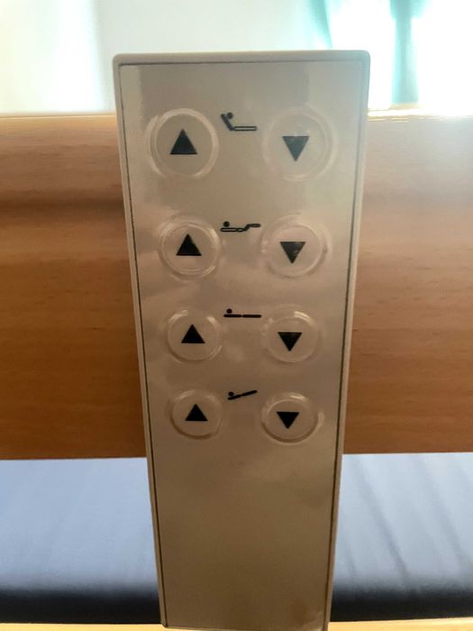 Cama articulada com colchão + colchão anti escaras + compressor