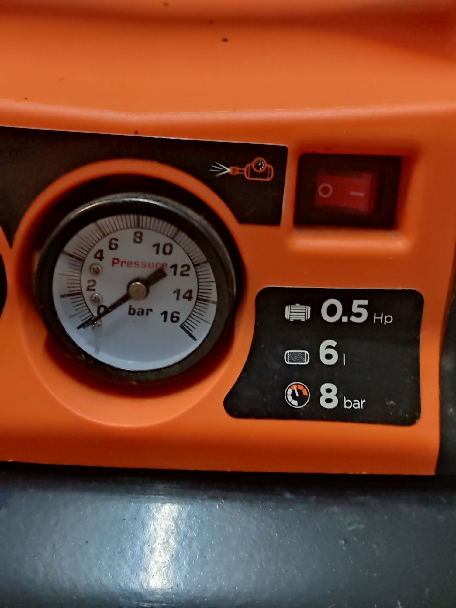 Compressor Black Decker 6l